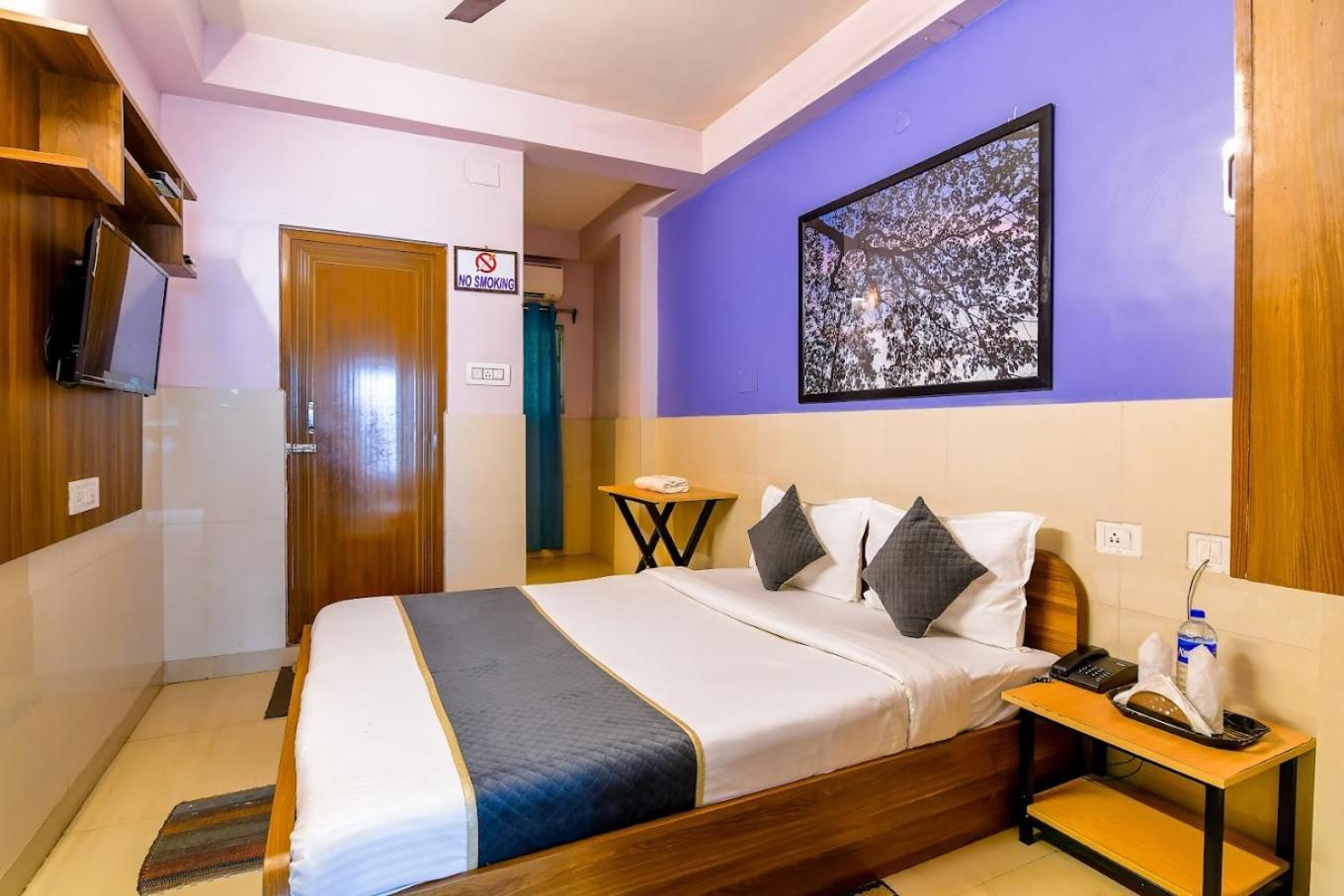 The Kolkata Hotel 外观 照片